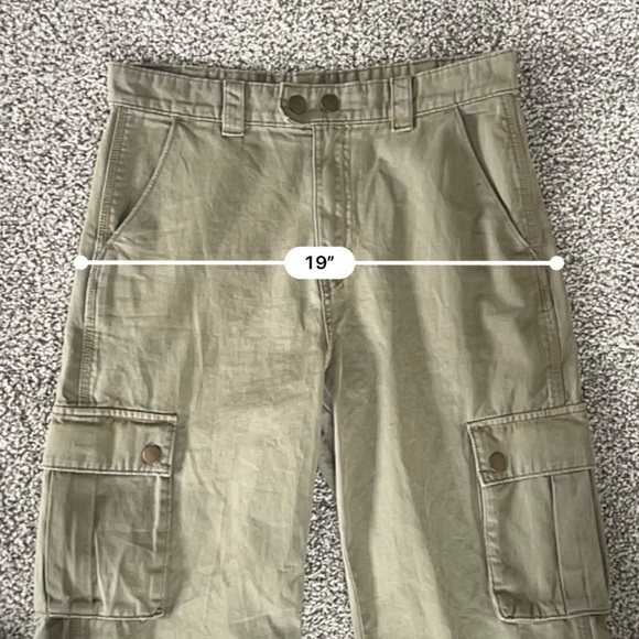 Zara High-Waisted Cargo Pants – Utility, Workwear, Streetwear - Size 6 - Green - Picture 13 of 14